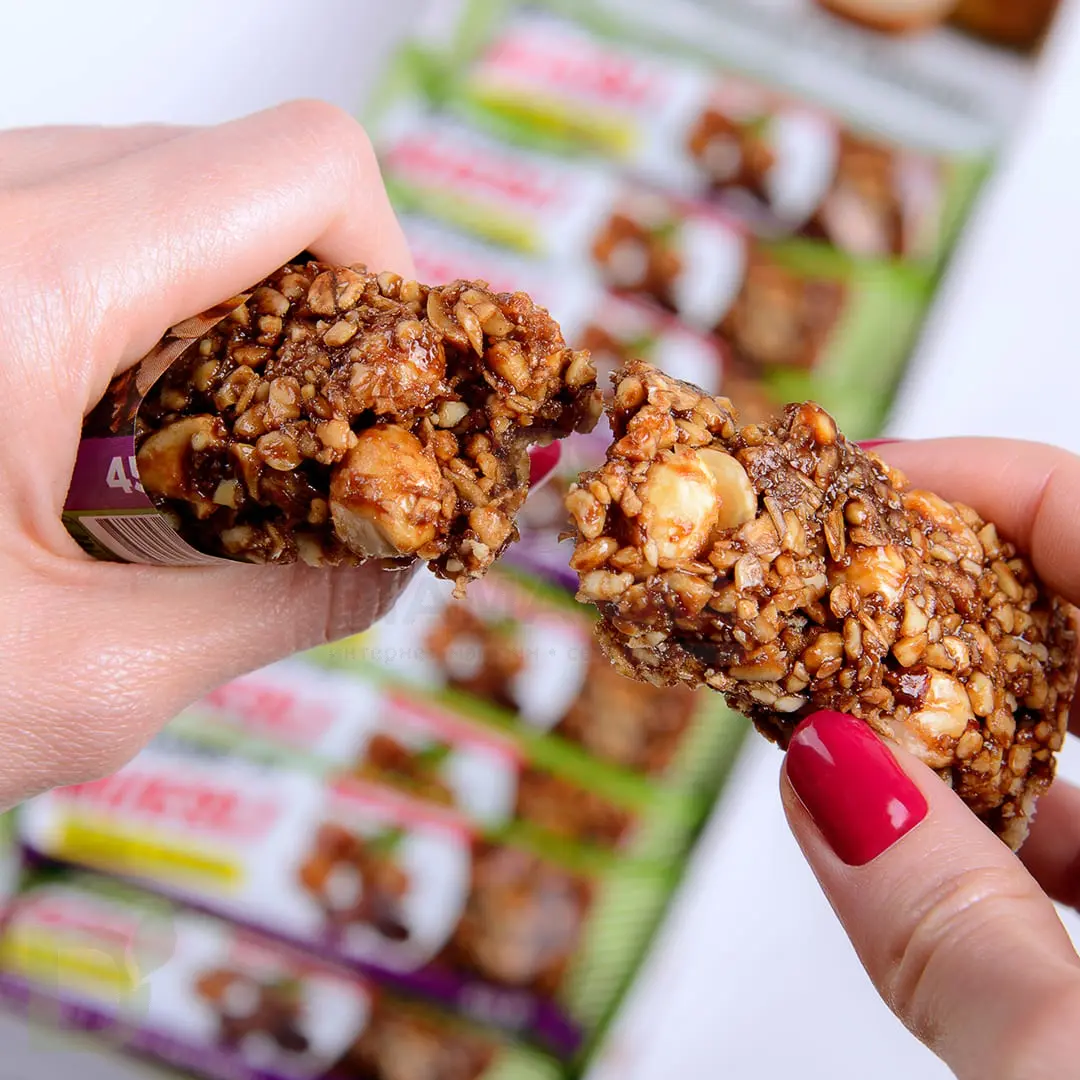 Батончик мюсли BOMBBAR шоколад-фундук 45 гр. в Краснодаре